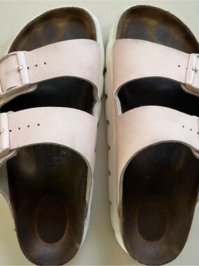 Birkenstock Papillio collab Women’s Pale Pink Dual-Band Platform Sandals- 38